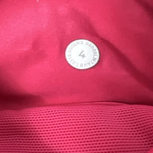 Lululemon Speed Up Short Long *4" Updated Fit Red size 4 heartthorb - Picture 8 of 9